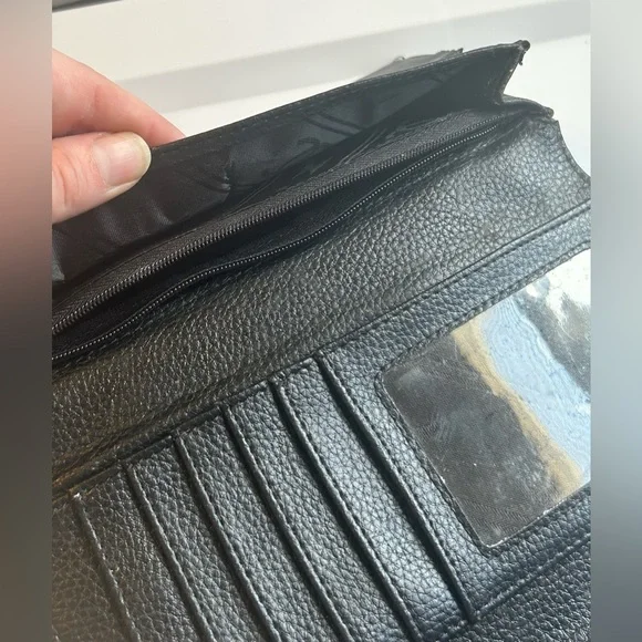 Vintage Chanel CC Logo Black Caviar Leather Wallet Designer Authentic Trifold - Picture 9 of 14